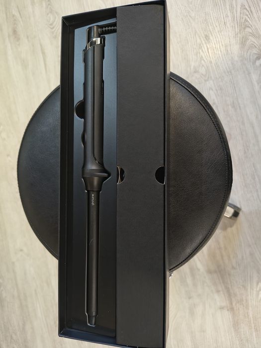 Ondulator profesional GHD Thin NOU