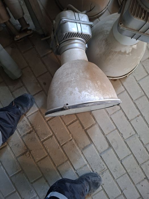 Прожектор дрв лампа