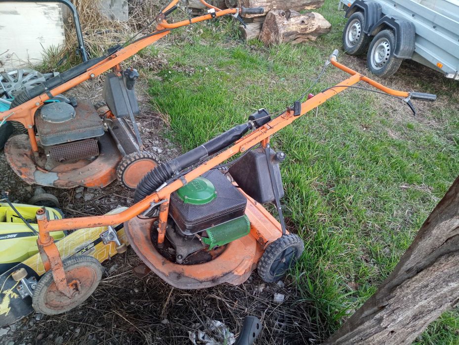 Mașină de tuns iarba