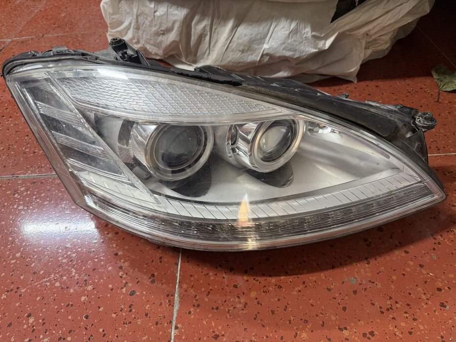 Фара ,Правая ,мерс 221 рестайлинг,оригинал