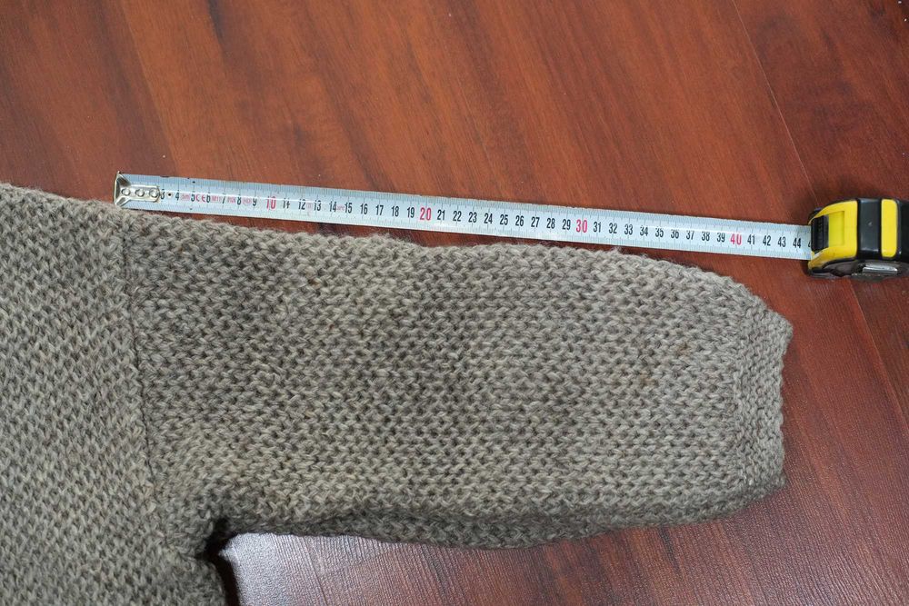 Разпродажба на ръчно плетени блузи - 100% вълна