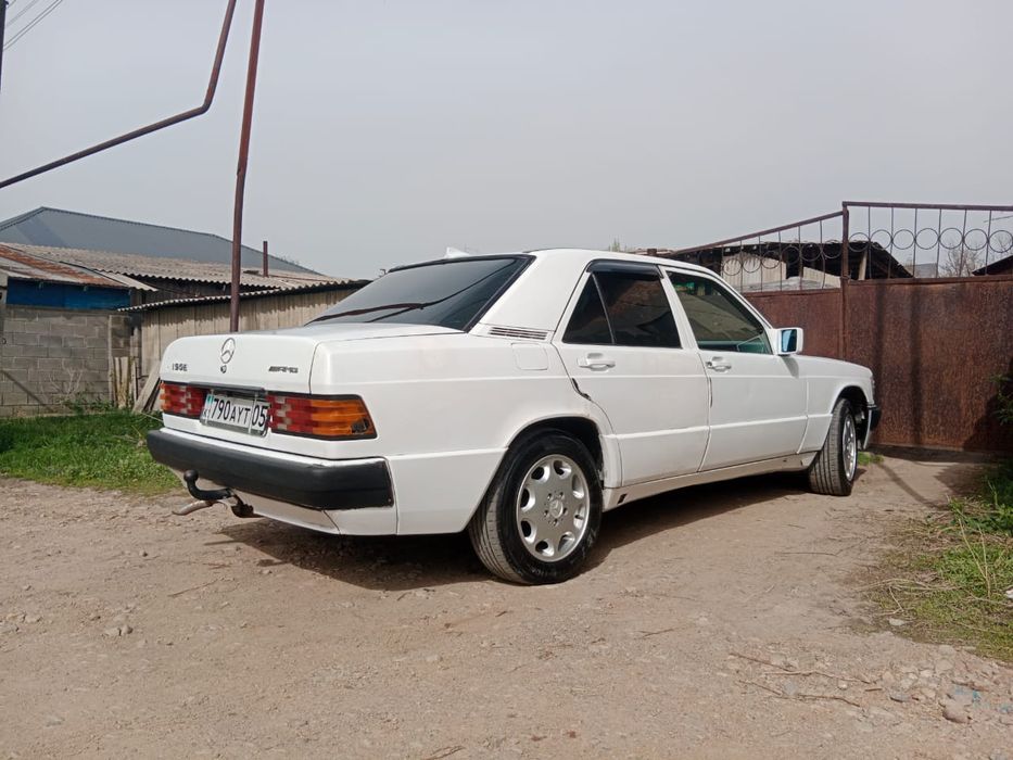 Продам Мерседес 190