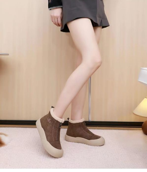 Продаются женские угги