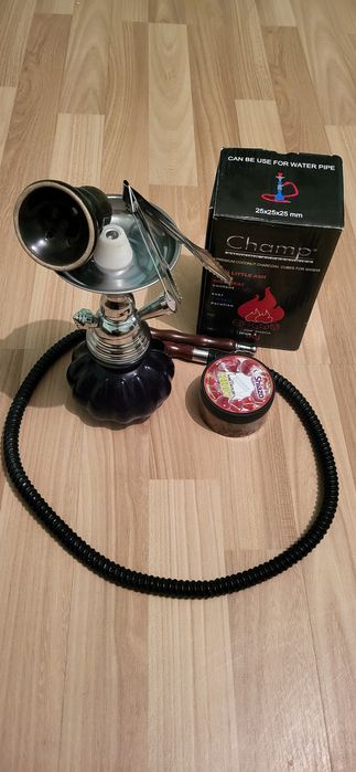 Narghilea + Cărbuni si Aromă