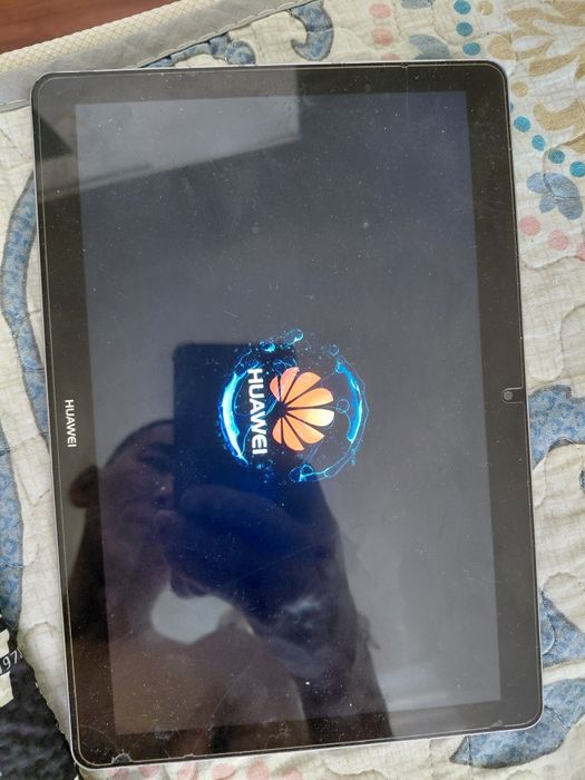 Планшет Huawei...