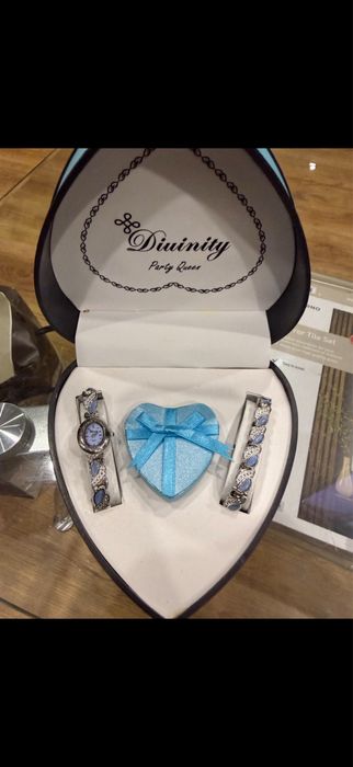 Комплект часовник DIVINITY 5526 Party Queen Ladies GIFT box set