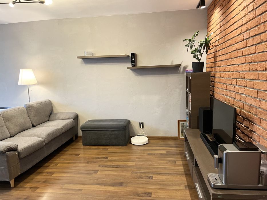 Apartament 2 camere, mobilat complet, et 1 din 4, loc parcare – Oradea