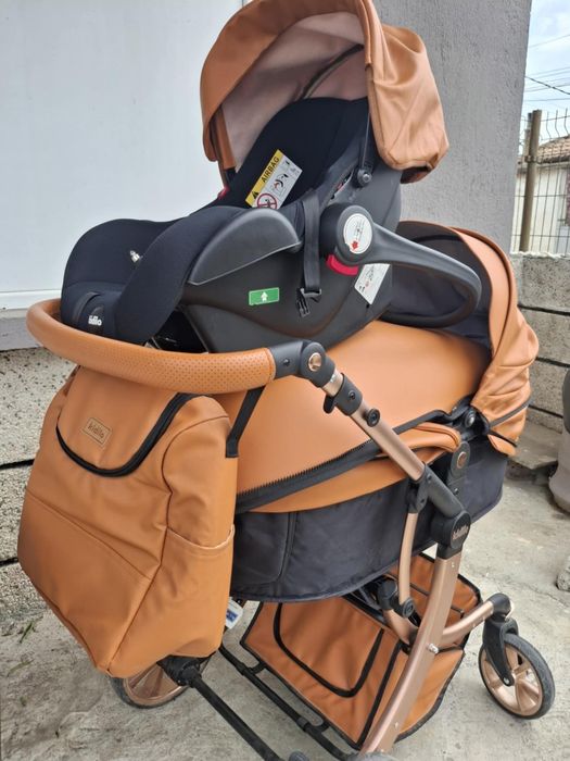 Чисто нова Количка за Бебета и деца!