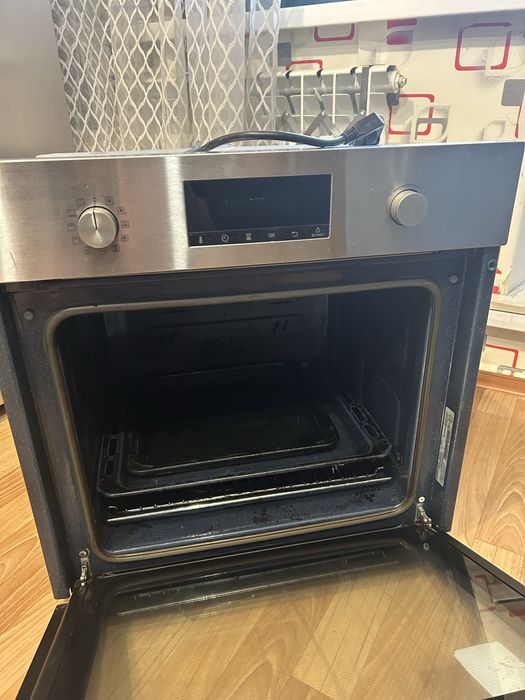 Продам духовой шкаф