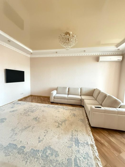 Диван угловой идеальный