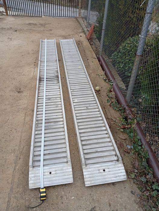 Алуминиеви пътеки