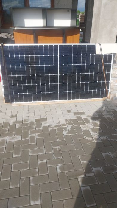 Vand 3 panouri fotovoltaice JA solar 460 w