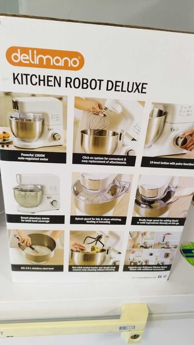 Delimano Kitchen Robot Deluxe с пълен комплект приставки.