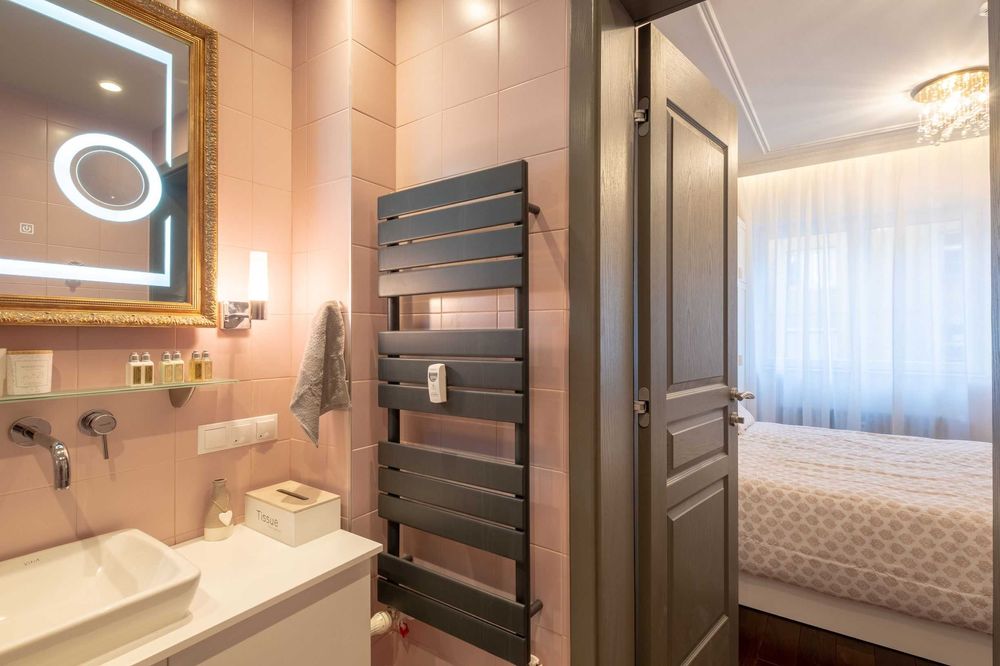 Дава се под наем Четиристаен апартамент в София, Център - 102 кв.м за 1600 € - Снимка #4