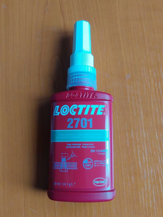 Лепило Loctite 243