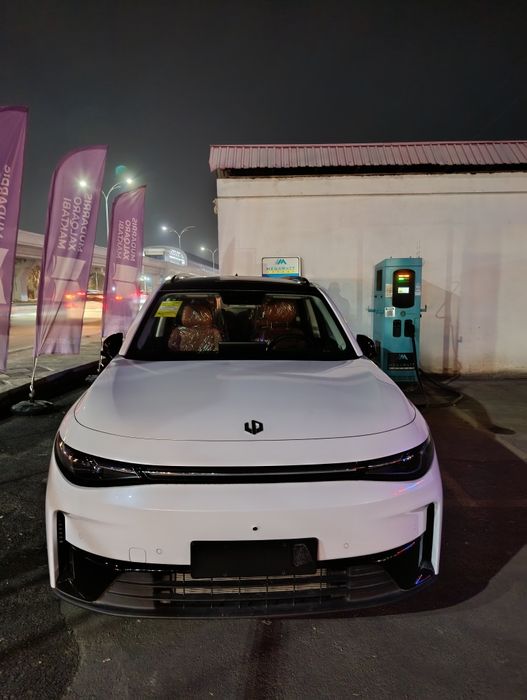 Leapmotor C16 Gibrid