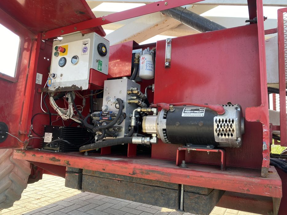 De inchiriat nacele electrica 4x4