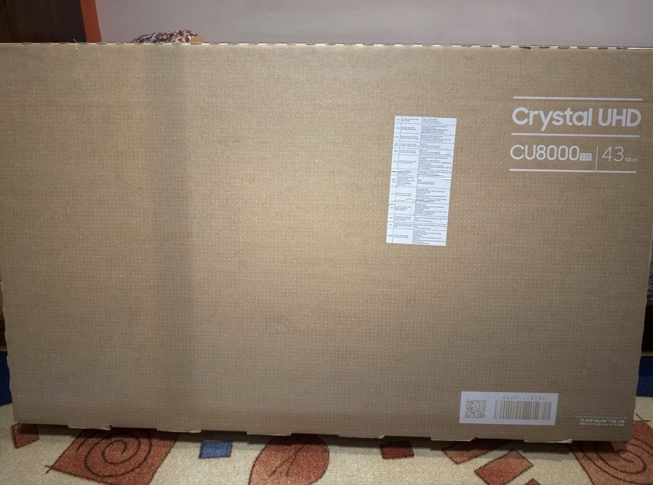 Смарт телевизор Samsung Crystal UHD 43" (CU8000) – Като НОВ, с фолио и кашон!