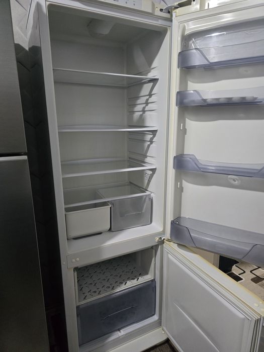 Продаётся холодильник