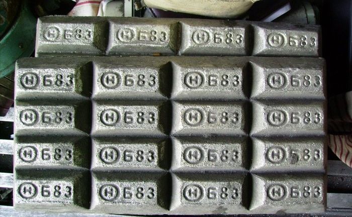 Продам припой,баббит 83.16