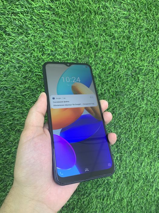 Продам смартфон Vivo Y02T