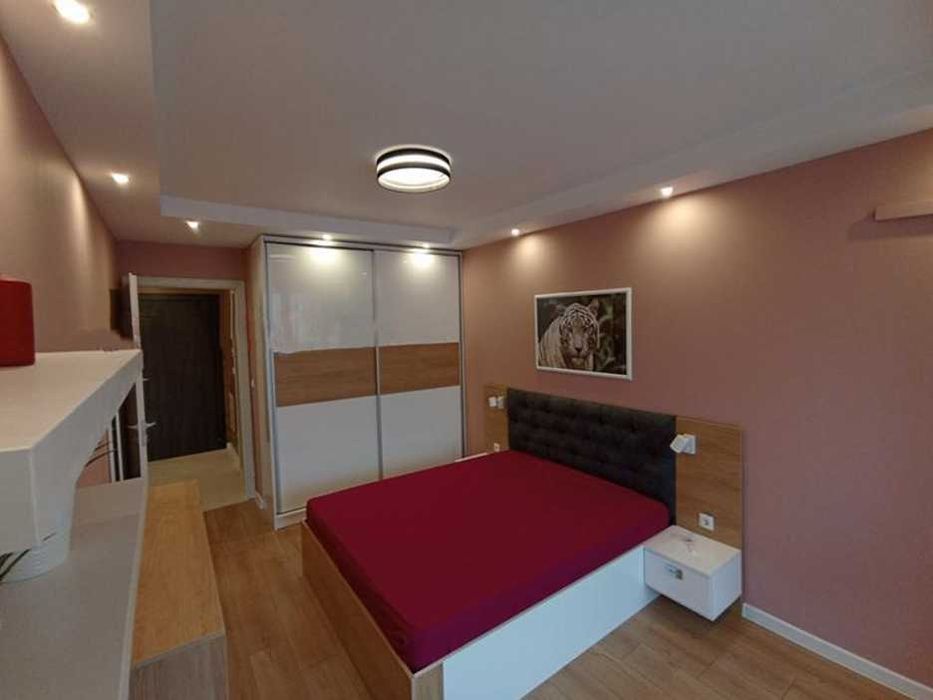 Дава се под наем Двустаен апартамент в София, Студентски град - 72 кв.м за 380 € - Снимка #2