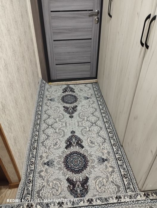 Gilam hozir sotiladi