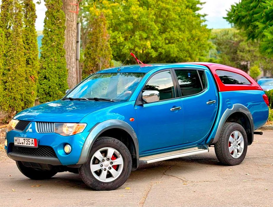 - IMPECABIL Mitsubishi L200 2.5Di-D178cp LIMITED EDITION Full