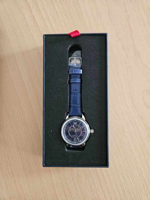 Aviator Moonlight Swiss Exclusive Ladies' Watch Set