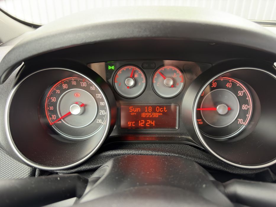 FIAT Punto 2015 — imagine 3