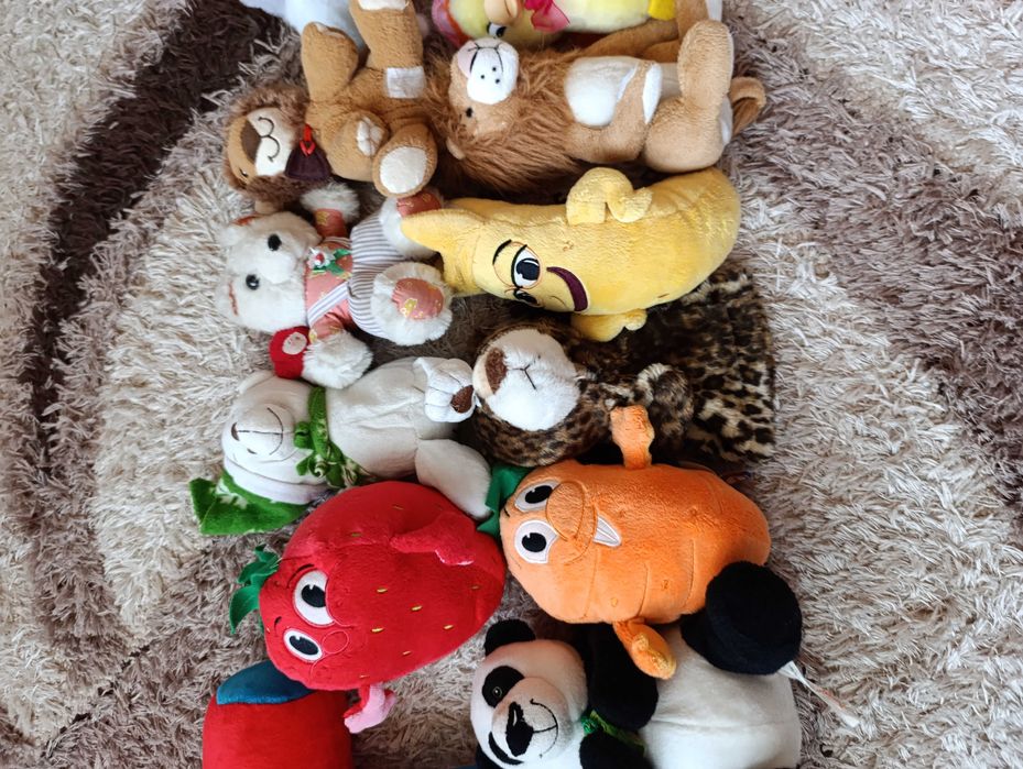 Плюшени играчки сет