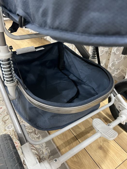 Коляска 2 в 1 LUX MOM