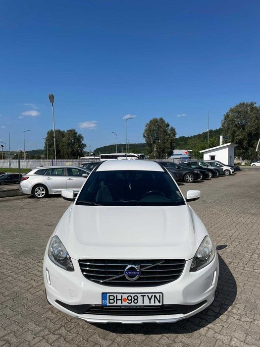 Volvo XC 60 / 2014 / Motorizare 2.4 / 181 cp / 4X4