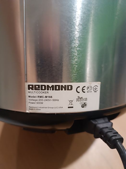 Продам мультиварку Redmond