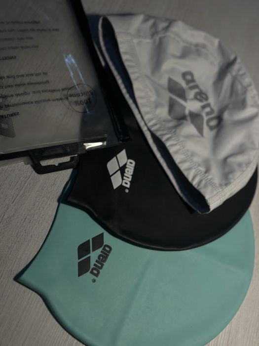 Шапочки для плавания