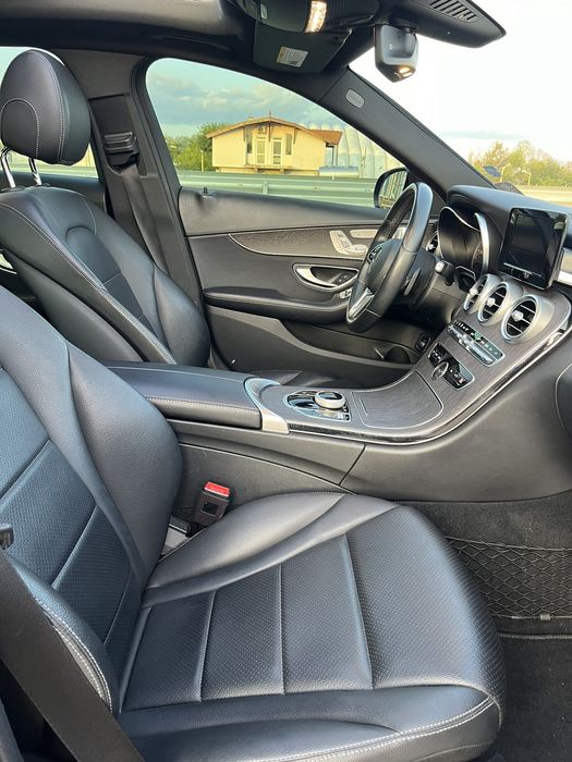 Mercedes W205 C300 Facelift | Burmester | 4Matic | Панорама |РЕАЛНИ КМ
