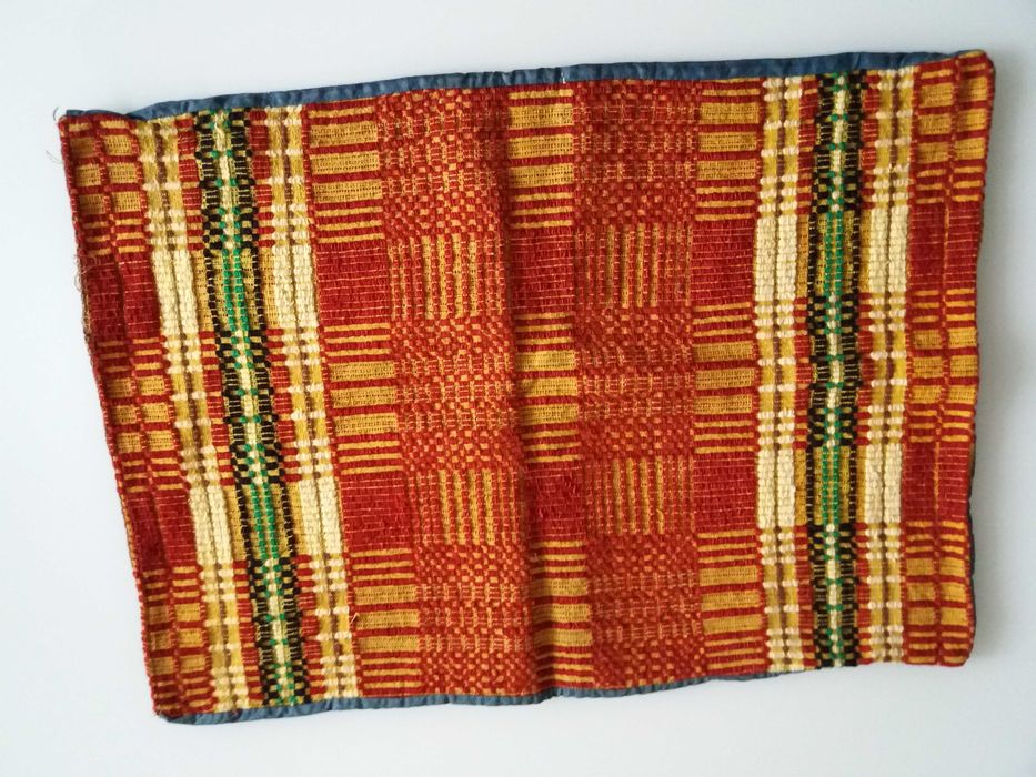 Автентични престилки, калъфки за възглавници и терлици