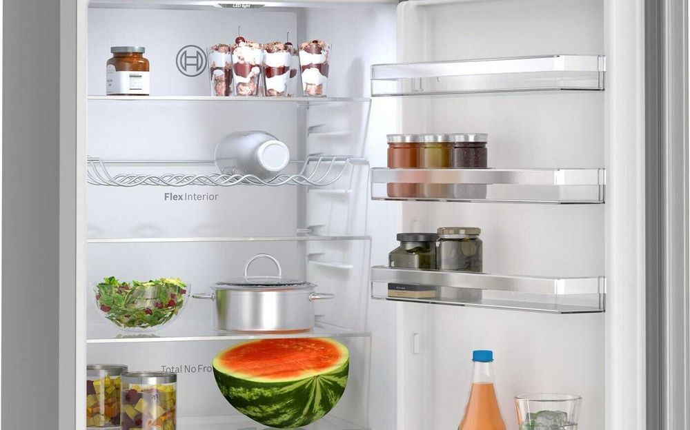 Хладилник с фризер BOSCH KGN392LAG 203см.