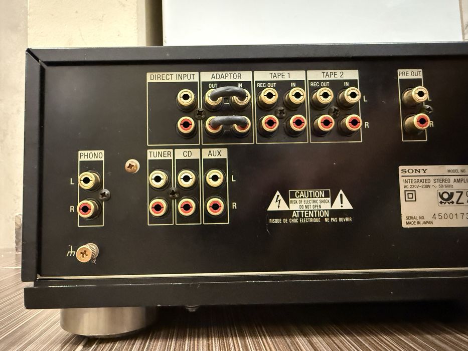 Sony TA-F670es Качествен стерео усилвател