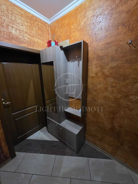 Продава се Офис в Пловдив, Кючук Париж - 45 кв.м за 963 €/кв.м - Снимка #7