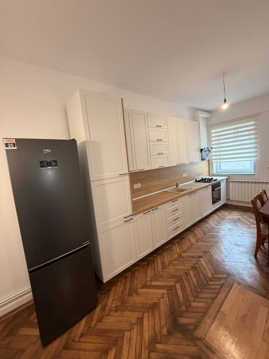 Apartament de inchiriat Centrul istoric - 73 mp utili