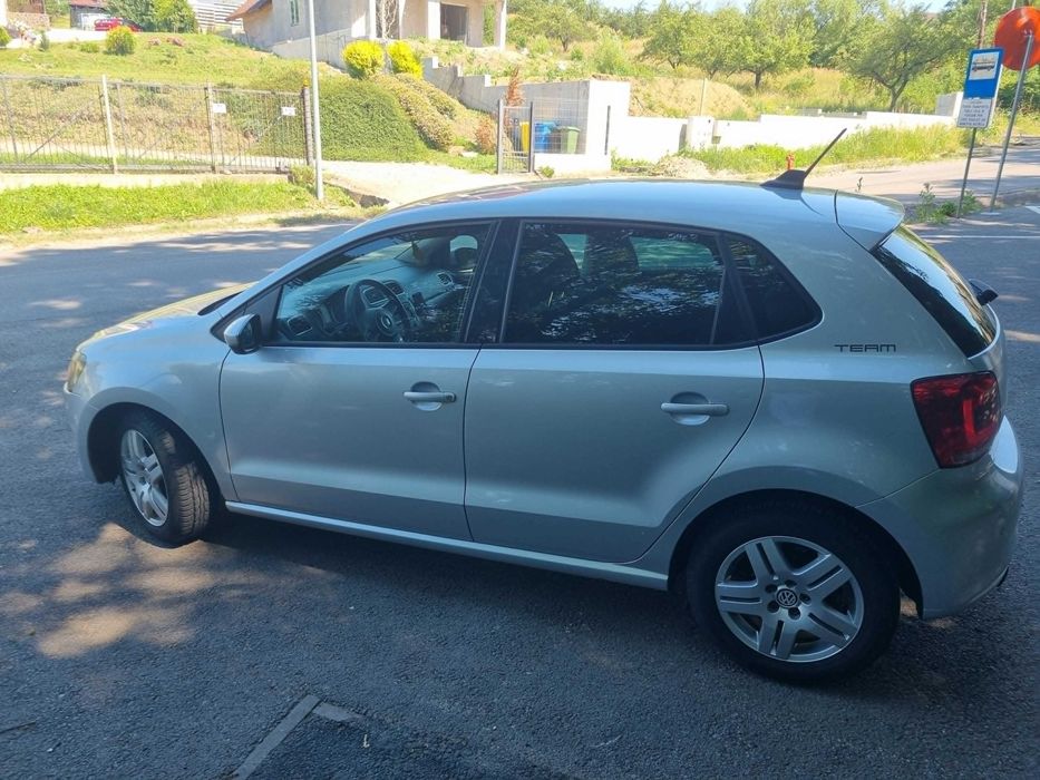 VOLKSWAGEN Polo 2010 — imagine 4