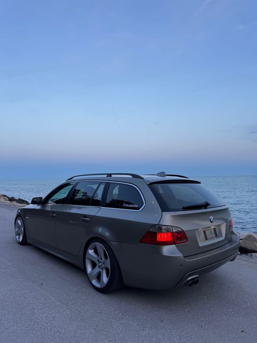 BMW e61 530d комби автомат 2004г