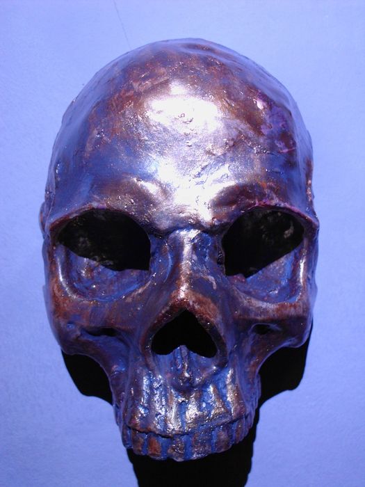 Череп декоративный для праздника Хэллоуин