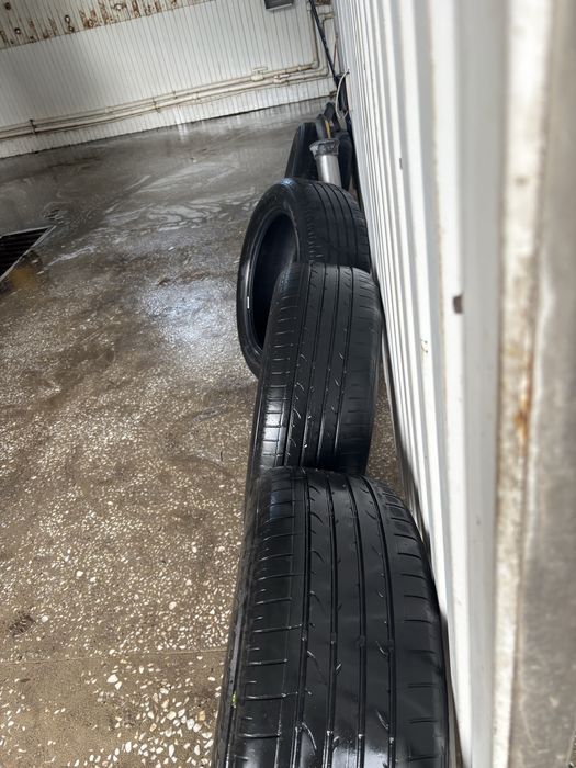 Шины летние 225/55R18