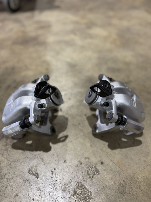 Задни спирачни апарати за VW Passat B6