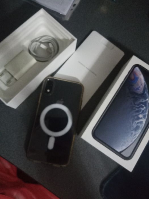 iPhone XR 128 gb