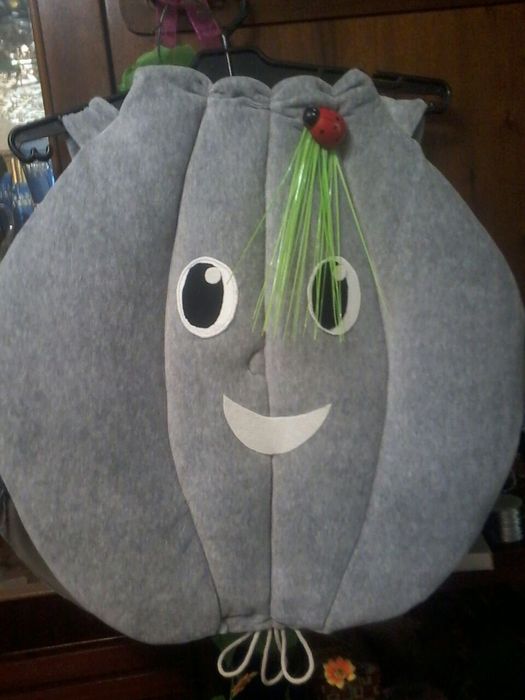 Шьём на заказ карнавальные бальные костюмы,и новогодние костюмы.