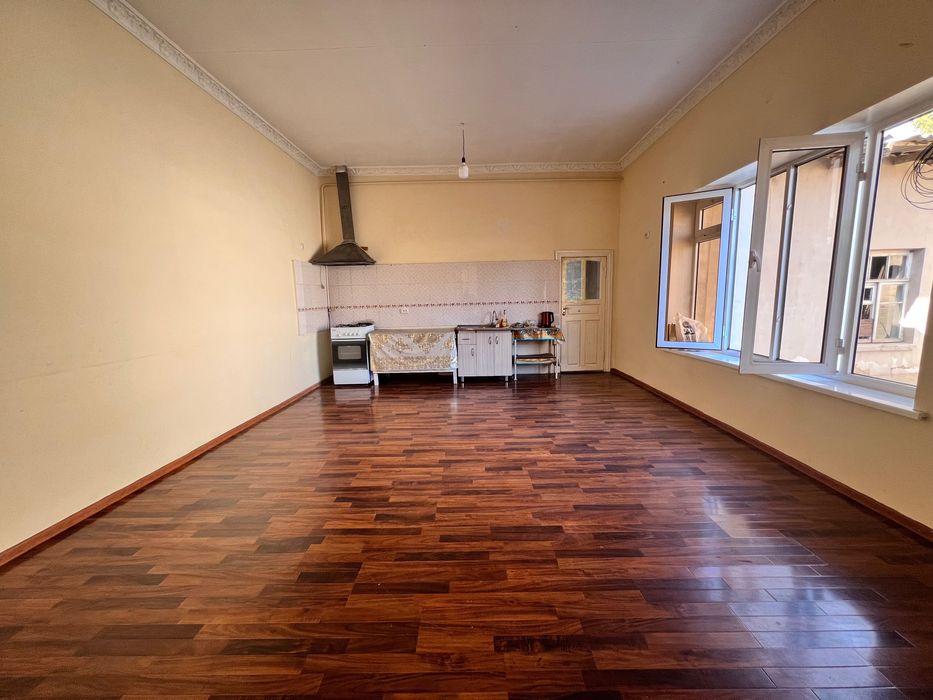 Продается дом, размер «3,5», адрес Do’stlik mahalla