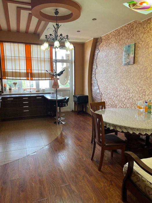 Элитная квартира 180 м², Ц4 — редкая площадь в центре